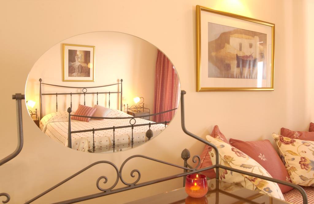 Marilena Hotel Ypsos Habitación foto